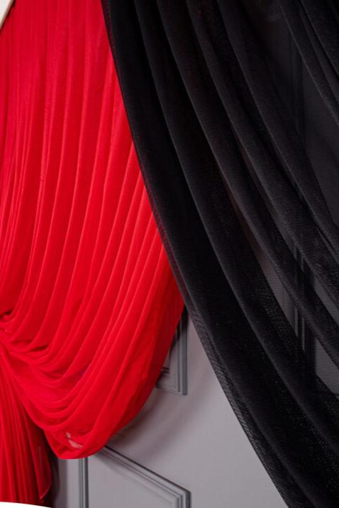 Luxe Kruislingse Gordijnen in Twee Kleuren