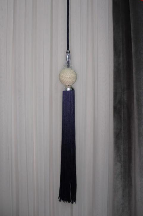 Parelmoerkleurige hangermodellen