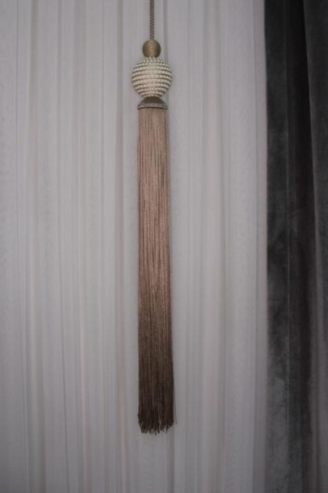 Parelmoerkleurige hangermodellen